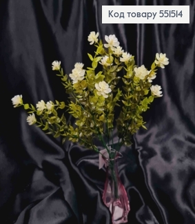 Искусственная декоративная зелень Самшит, с белыми цветочками, 7 веточек на металлическом стержне, 35см. 551514 фото