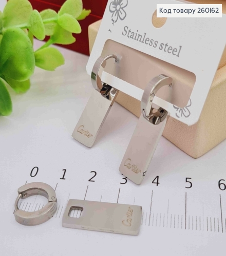 Серьги кольца (1,3см) Серебряного цвета, с прямоугольной подвеской Cartier (2,1см), Stainless Steel 260162 фото 3