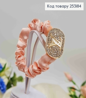 Резинка жатка 6см, Рожевого кольору, з пластинкою "Луї Вітон" в камінцях 253184 фото