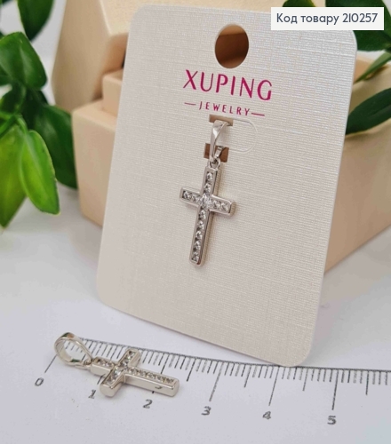 Крестик родованный украшен блестящими камешками, 1,8*1см, Xuping 210257 фото 1