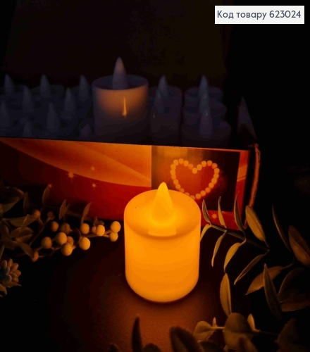 Декоративный LED фонарик  4,5см "Свеча" теплого цвета, БЕЛОГО цвета, с батарейками 623024 фото 1