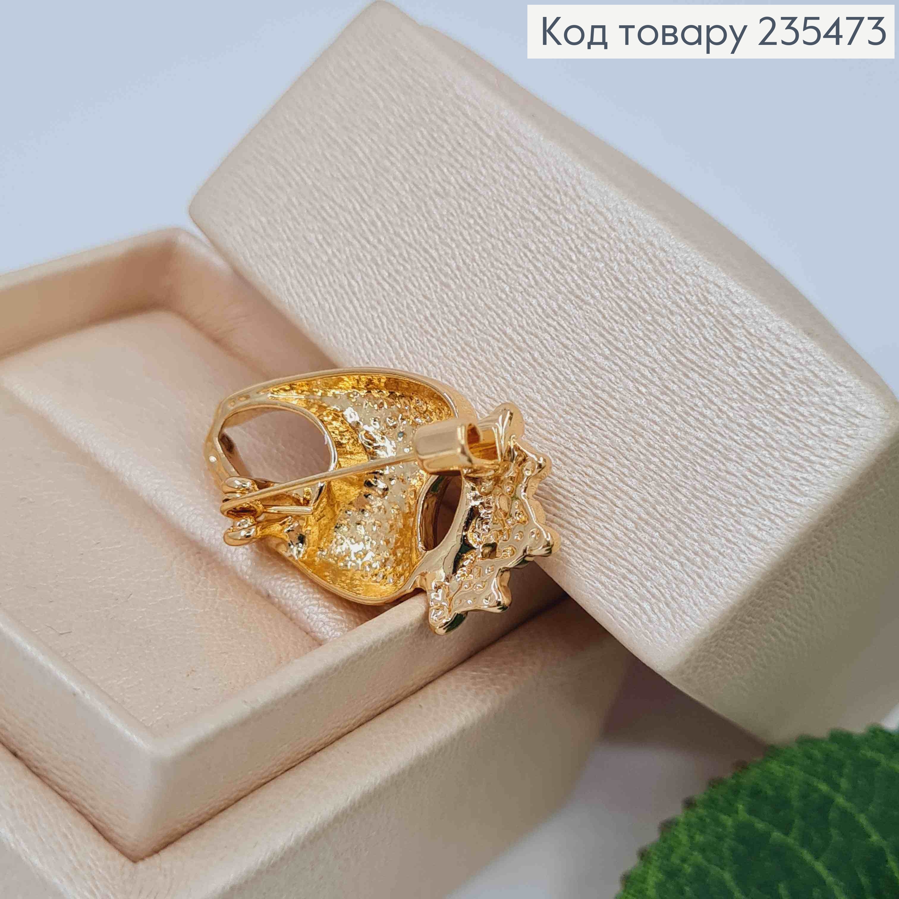 Брошь "Зубчик с короной" ЗОЛОТОГО цвета и камнями, размер 3*1,7см 235473 фото 2