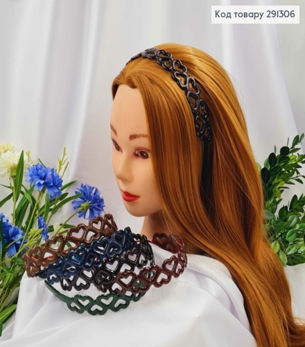 Обруч пластик 2,5см, с узором Сердца, темного цвета в ассортимерте. 291306 фото 1