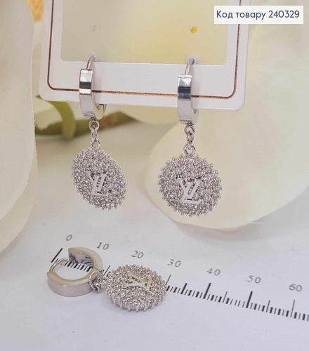 Серьги кольца серебряного цвета с подвеской "Луи Виттон" в камнях сталь Stainless Steel 240329 фото 1