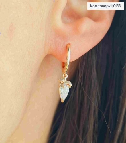 Серьги кольца асимметричные "Клубничка и Грибочки" с Блестящими камешками, диаметр 1см, Xuping 18К 110133 фото 3