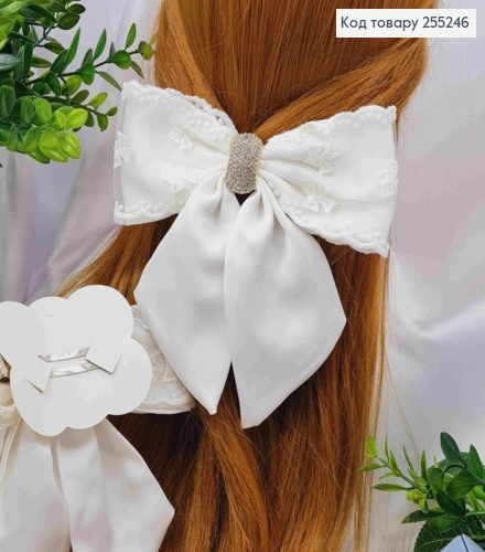 Бант с камнями, БЕЛОГО цвета, на заколке автомат, ткань атлас с кружевом, размер 16*17см 255246 фото 1